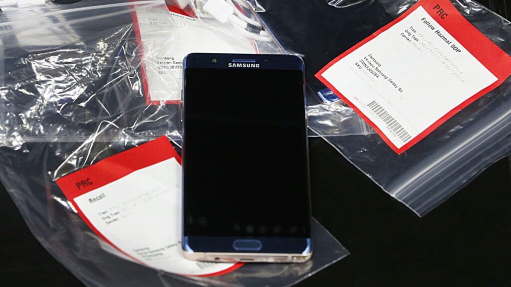 Feltalálták a beépített tűzoltókészülékes akkumulátort 2 samsung galaxy note 7